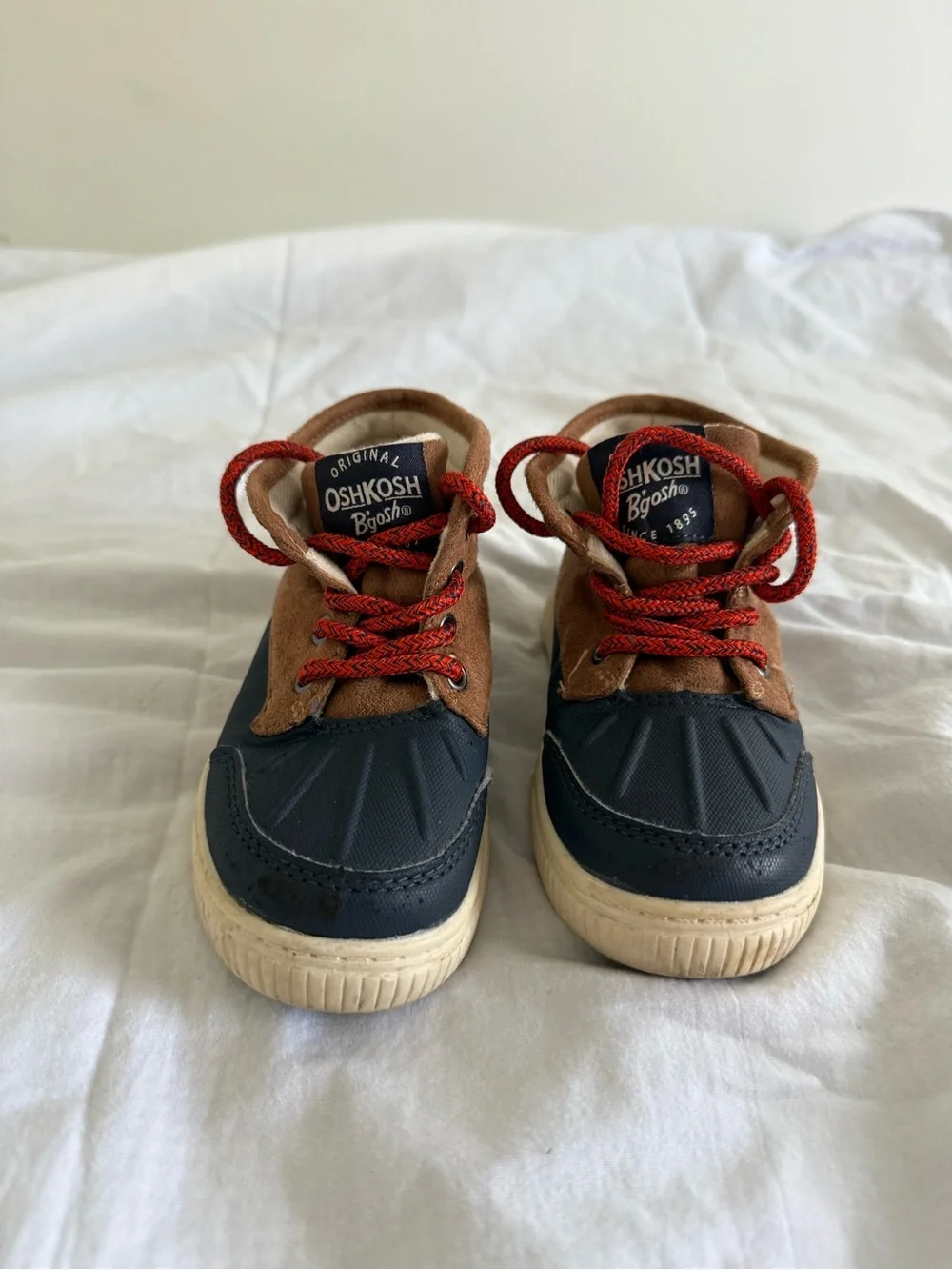OshKosh B'gosh Navy, Brown & Red Kids Lace-Up Sneakers